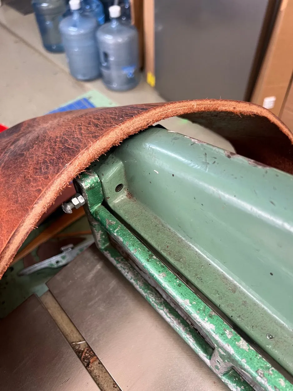 CHESTNUT OAK SELECT 1.5 Limited Edition Leather Belt