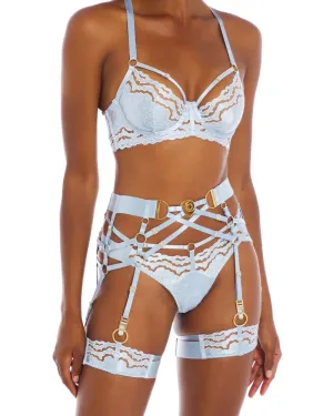 Selene Suspender