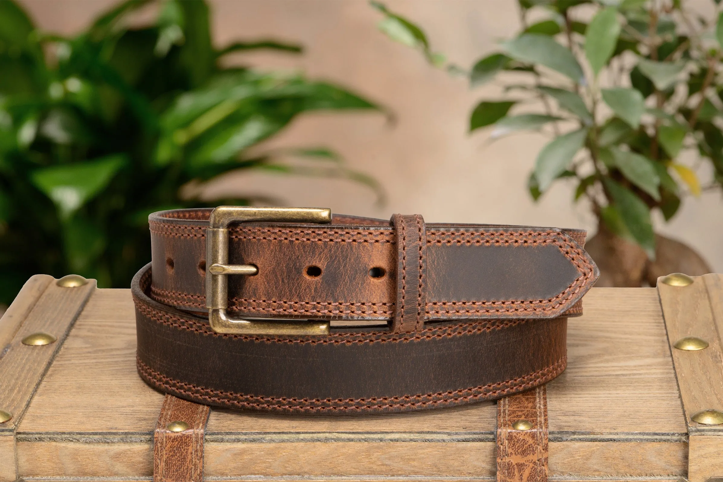 The Crazy Horse: Men's Oil Tanned Double Stitched Leather Belt 1.50" (Brown Colored Thread)
