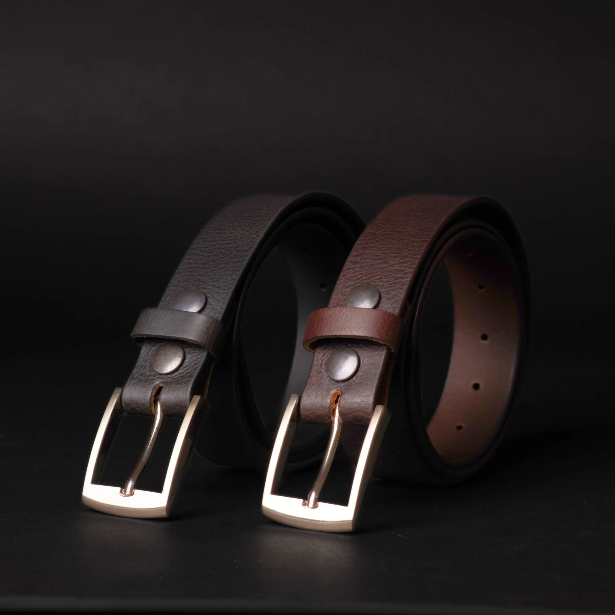The Crest Belt - Slim Black 100% Full-Grain Leather Belt